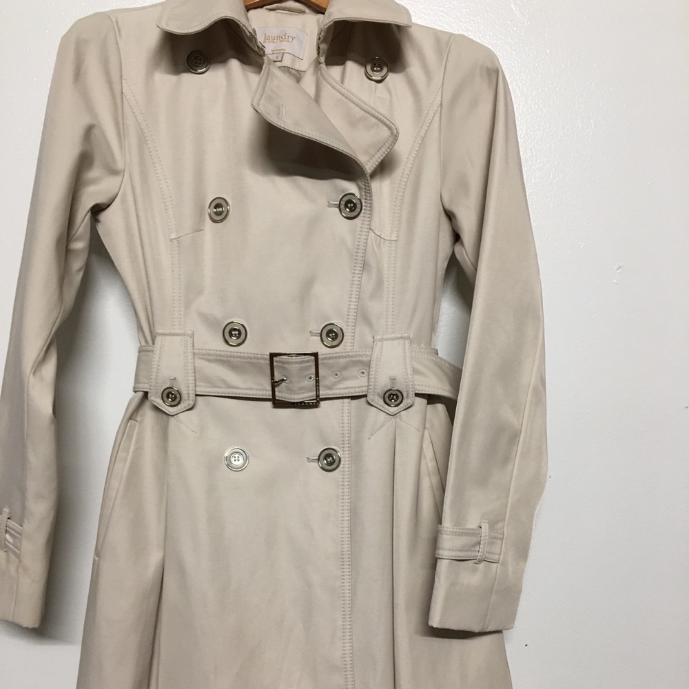 Women’s  Stylish Trenchcoat